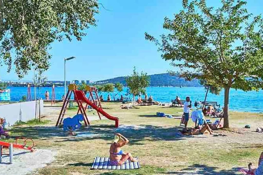 Amarante Apartments Kastela Luaran gambar