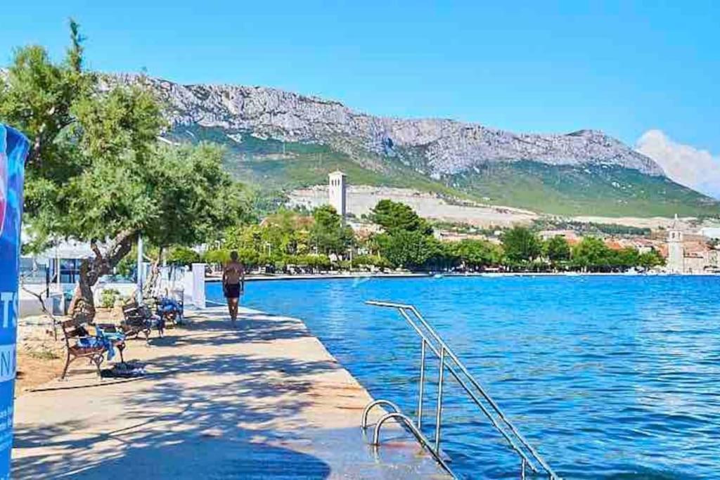 Amarante Apartments Kastela Luaran gambar