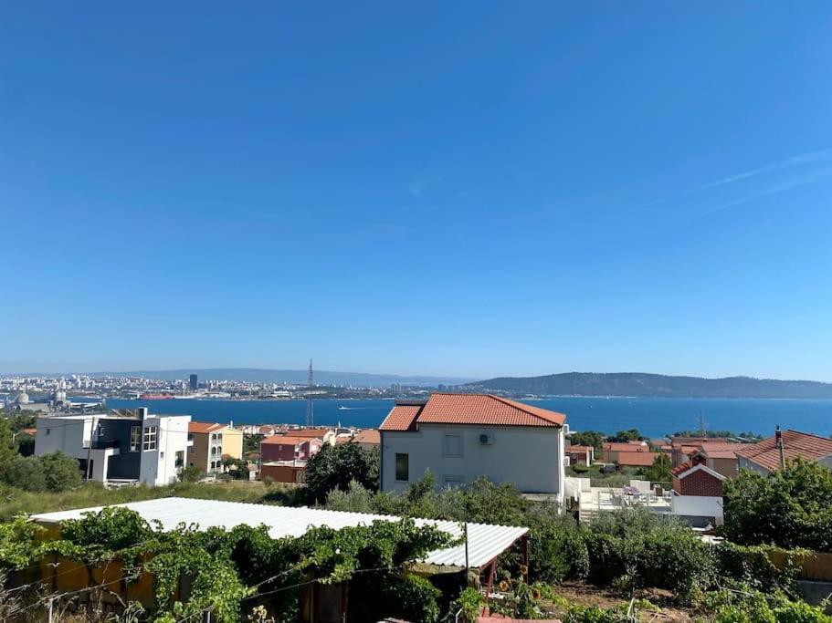 Amarante Apartments Kastela Luaran gambar