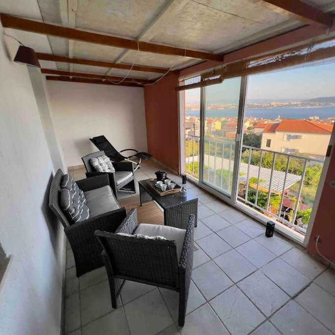 Amarante Apartments Kastela Luaran gambar